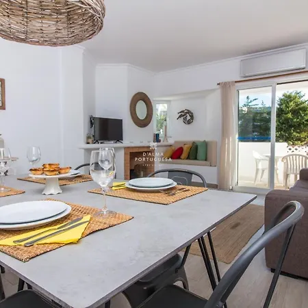 Blue Balaia Space - By Dalma Portuguesa