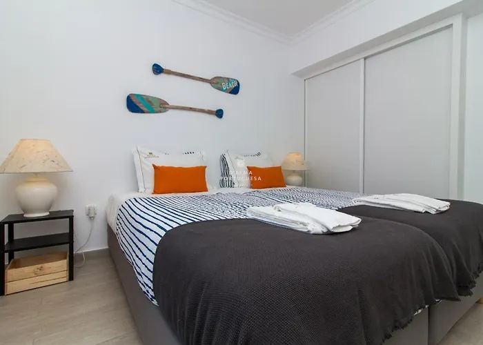 Blue Balaia Space - By Dalma Portuguesa * 阿尔布费拉