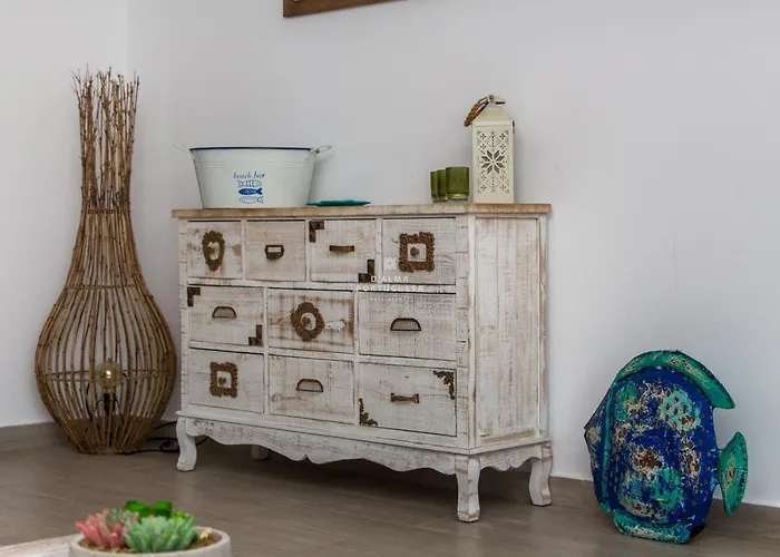 Blue Balaia Space - By Dalma Portuguesa 阿尔布费拉