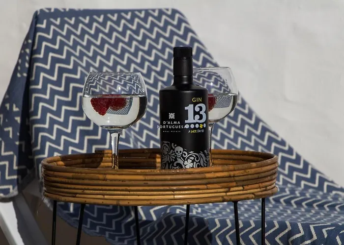 Blue Balaia Space - By Dalma Portuguesa